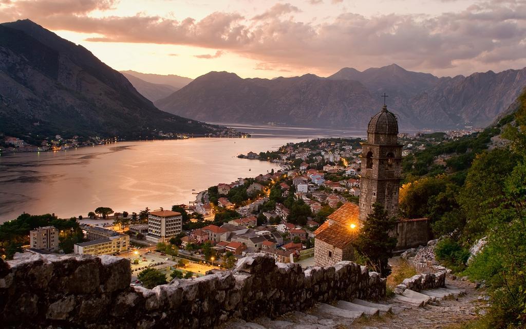 Apartment Miguel Kotor Bagian luar foto