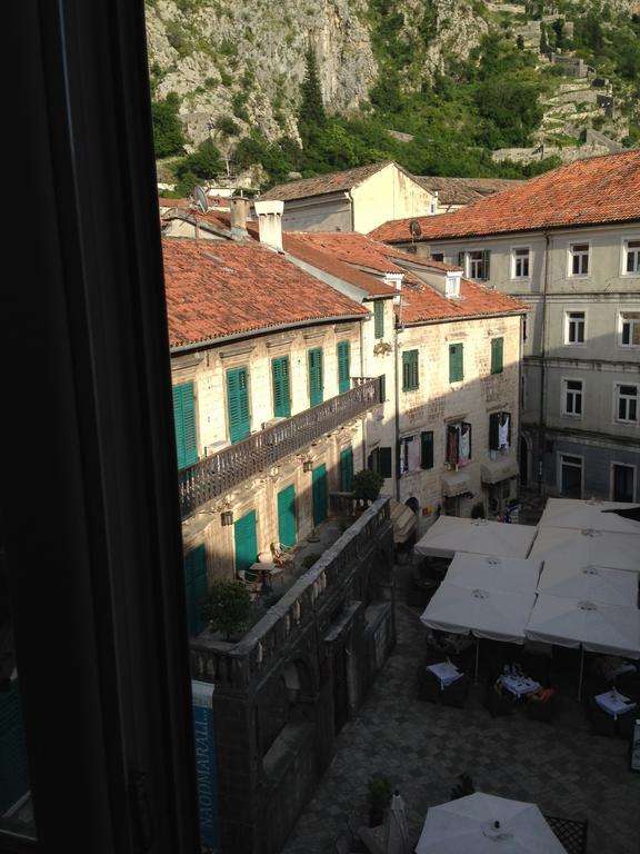 Apartment Miguel Kotor Bagian luar foto