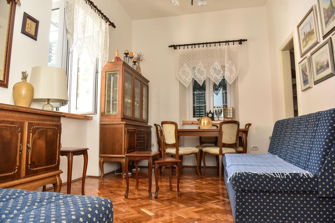 Apartment Miguel Kotor Bagian luar foto